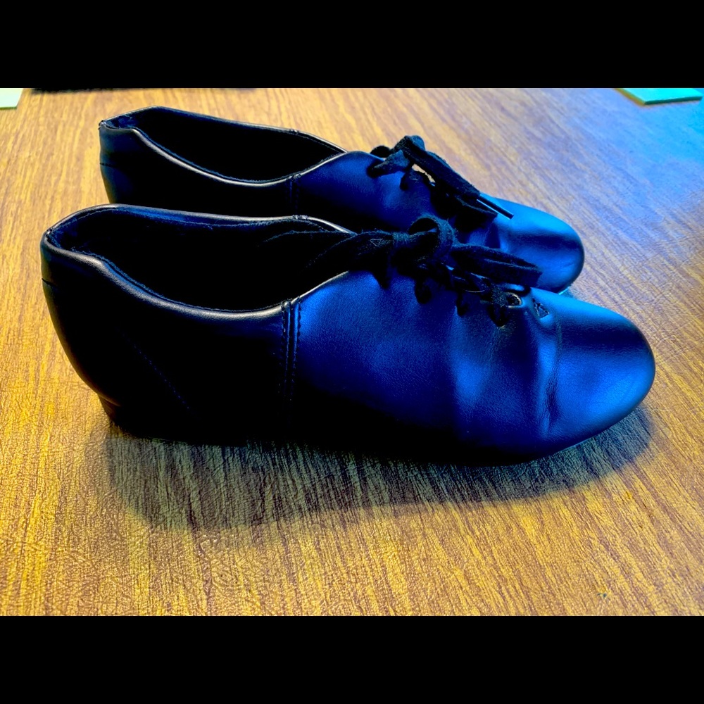 Black tap shoes